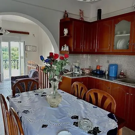 Panoramic Elia Apartment Mithoi